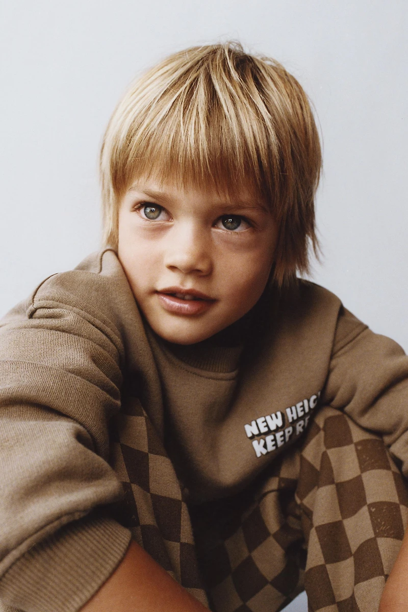 CHECKERBOARD SWEATSHIRT AND PANTS JOGGING SET