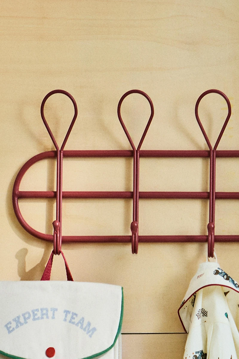 PORTE-MANTEAU ENFANT EN FER