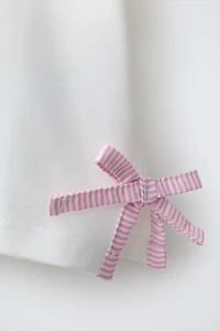 HAUT À FLEURS EN MAILLE CROCHET