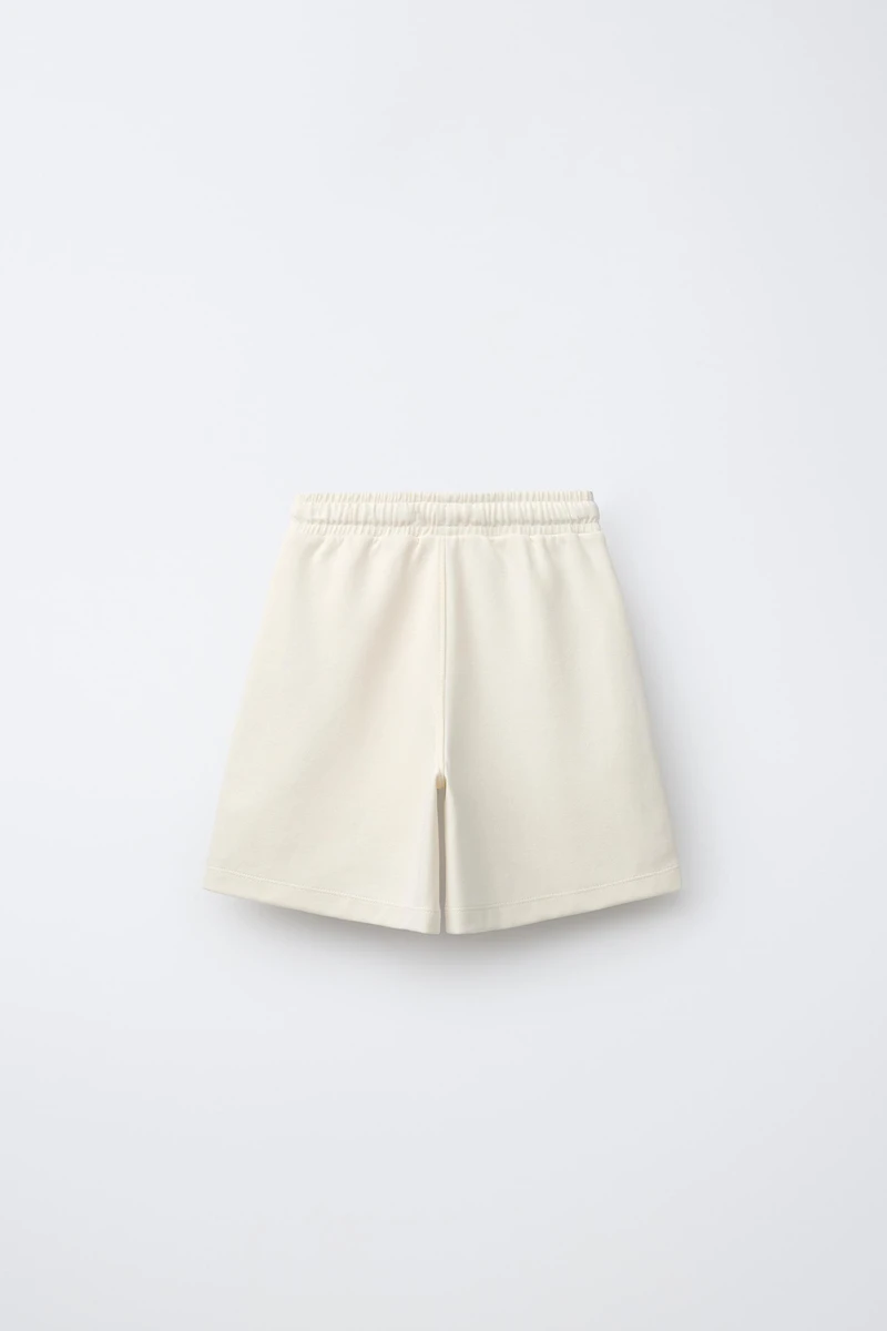 INTERLOCK T-SHIRT AND BERMUDA SHORTS SET