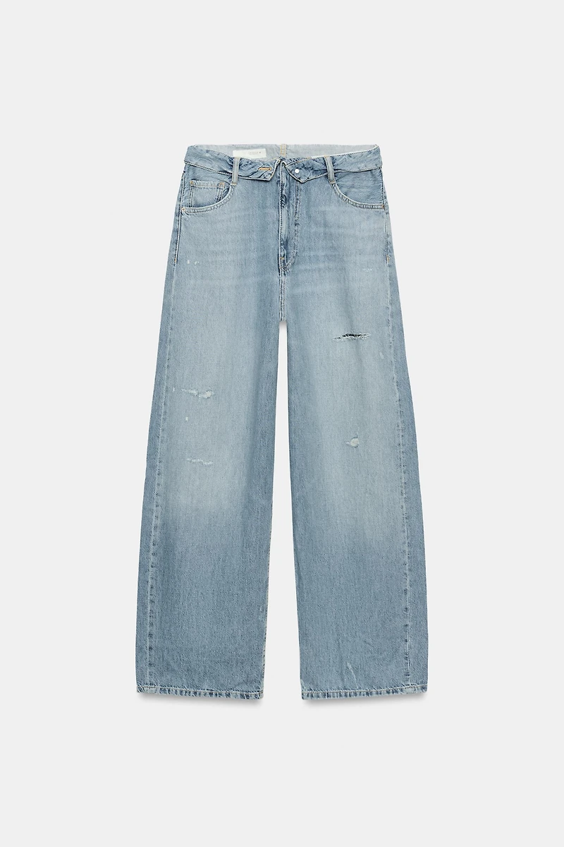 JEAN TRF TAILLE MOYENNE AVEC DÉTAIL DÉCHIRURES