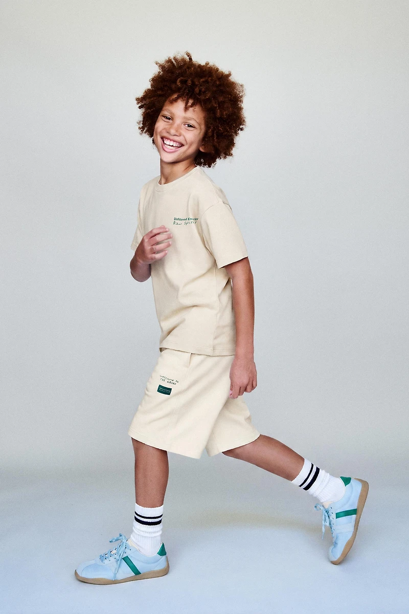 INTERLOCK T-SHIRT AND BERMUDA SHORTS SET