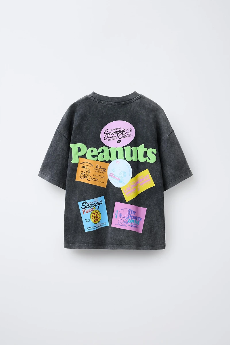 SNOOPY ™ RAISED PRINT T-SHIRT