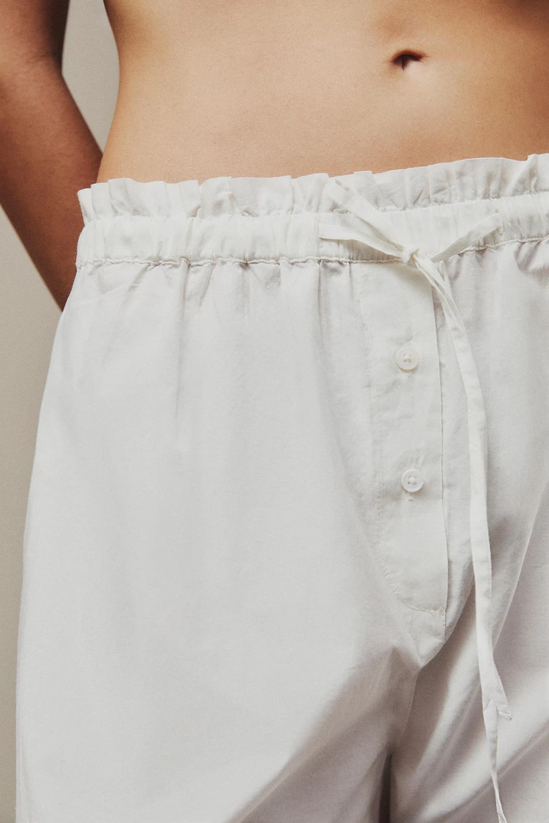 EMBROIDERED CHRISTMAS PANTS