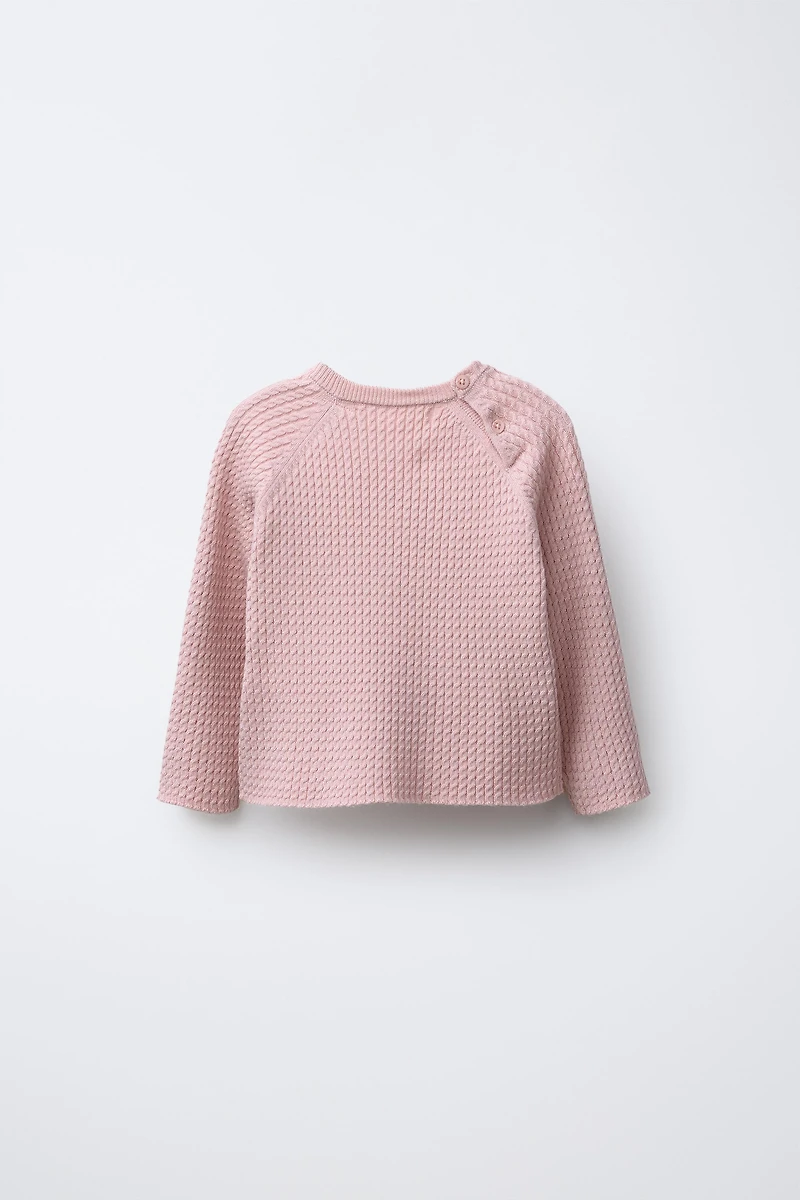 CABLE KNIT SWEATER