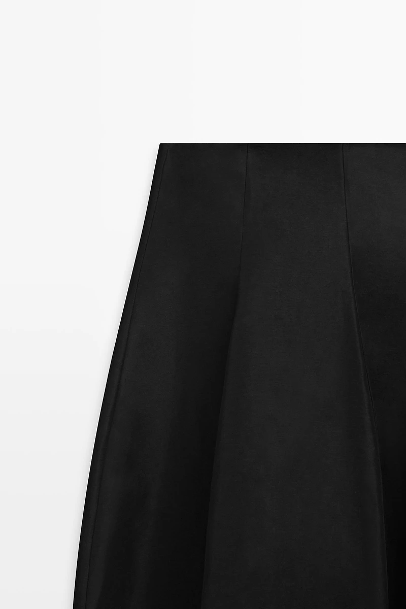 Flowing Seamed Midi Skirt - STUDIO