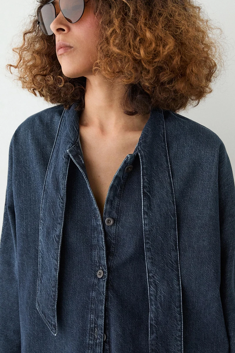 Chemise denim col détaillé
