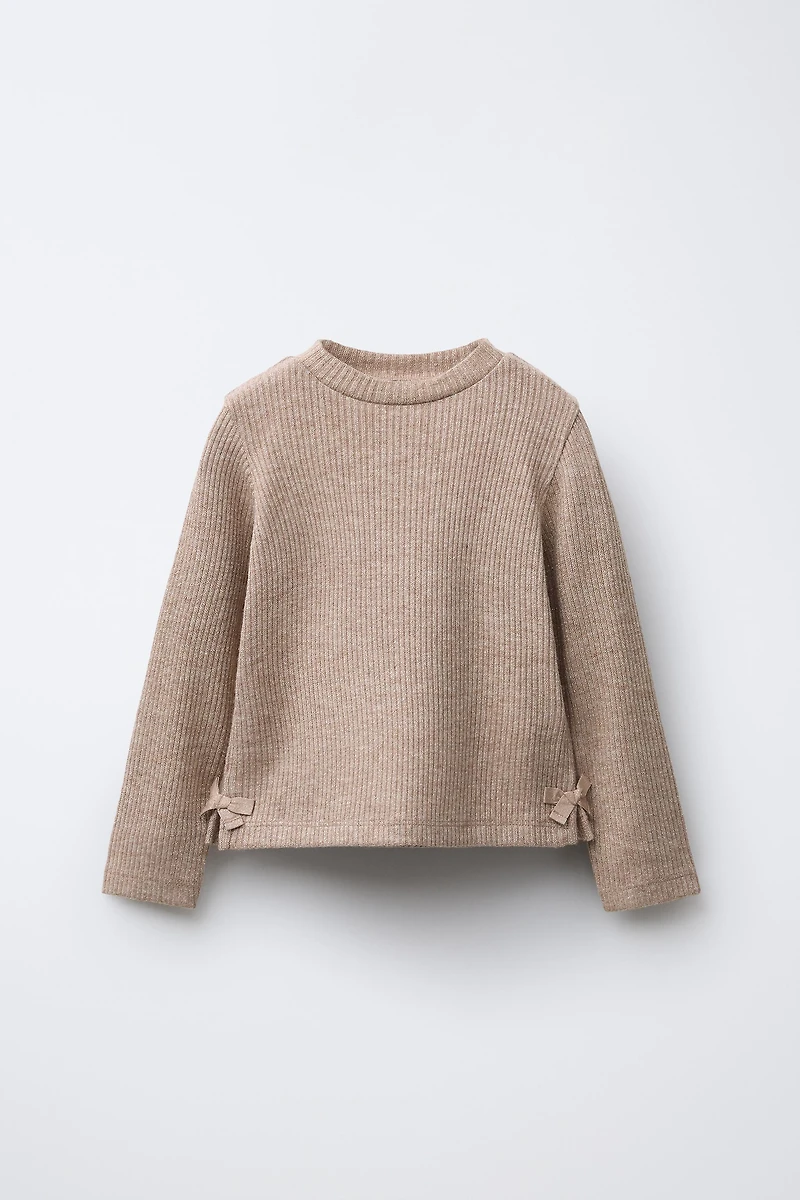 T-SHIRT CANNELÉ BRILLANT LACETS