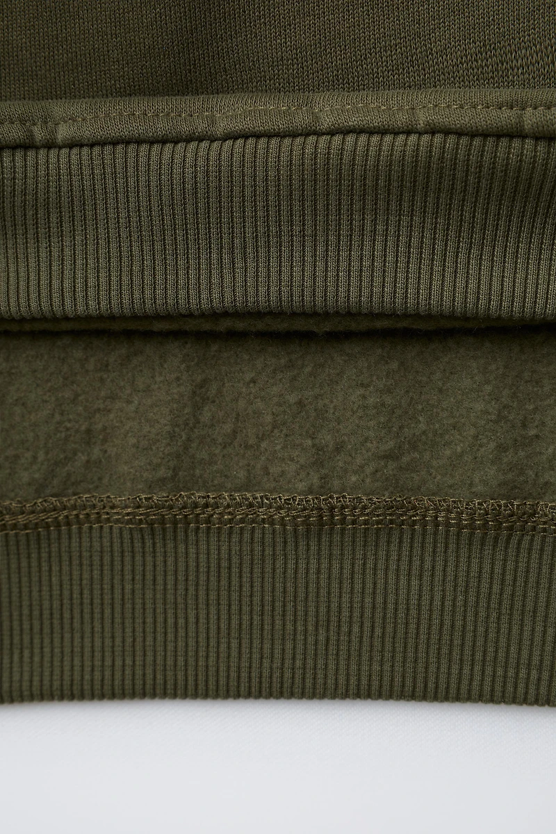 COLOR BLOCK TEXT HOODIE