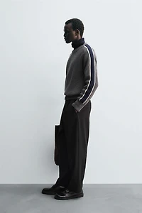 PULL COLOR BLOCK AVEC BANDES