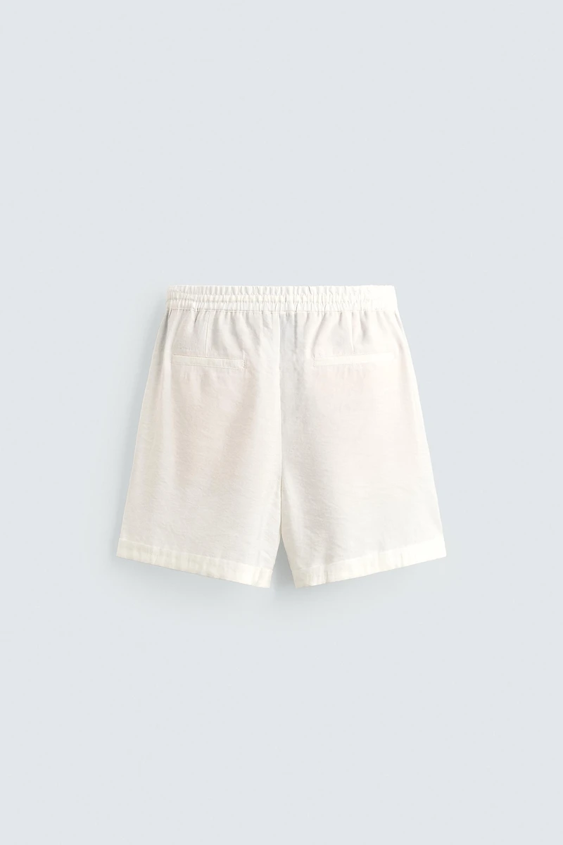 SHORT FLUIDE COUPE DÉCONTRACTÉE