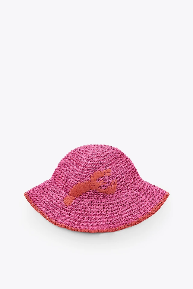 ZARA FUCHSIA LOBSTER BRAIDED BUCKET HAT Zara LOBSTER BRAIDED BUCKET HAT at Mall of America® in  main image 2