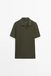 Short sleeve V-neck polo shirt