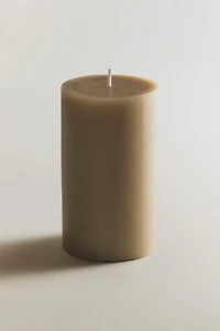 DECORATIVE CYLINDRICAL CANDLE