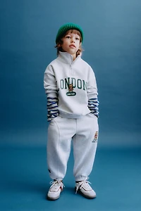 EMBROIDERED BEAR SWEATSHIRT