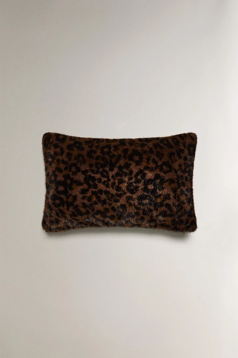 ANIMAL PRINT FAUX FUR THROW PILLOW COVER