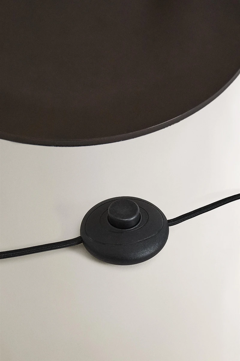 LAMPE PIED MÉTAL
