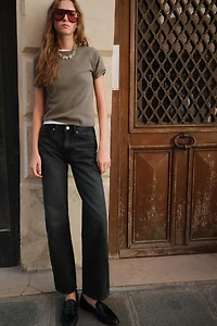 TOP EN MAILLE MANCHES COURTES AU TOUCHER DOUX