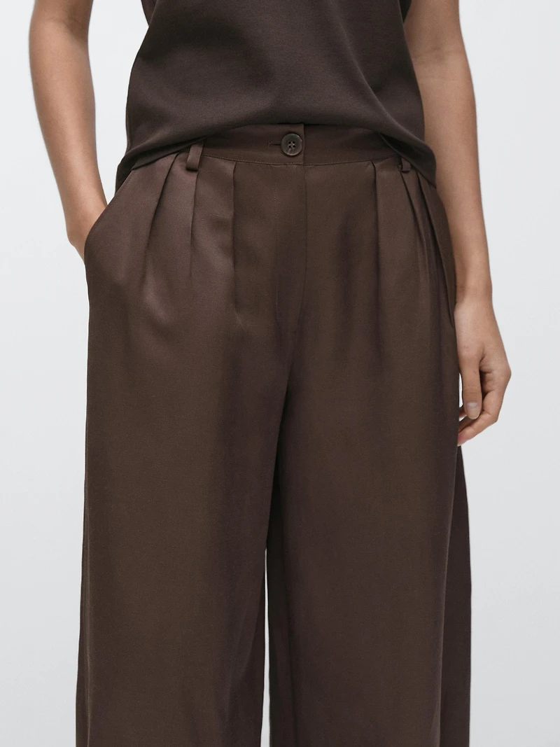 Barrel fit trousers