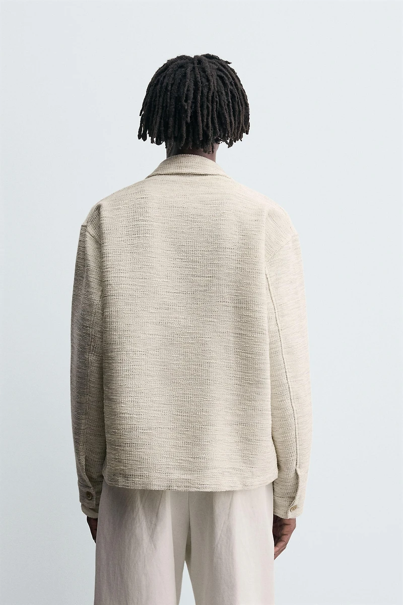 CONTRAST TEXTURED OVERSHIRT