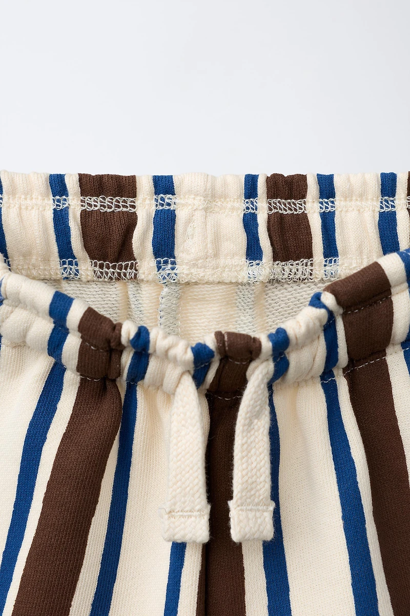PLUSH STRIPED SHORTS