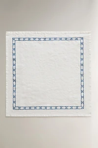 GEOMETRIC EMBROIDERED NAPKINS (PACK OF 2)