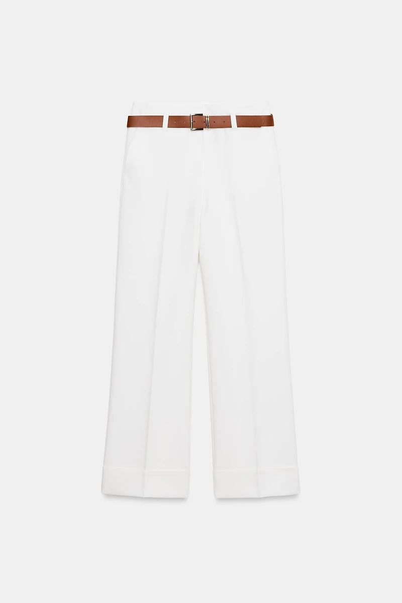 PANTALON AVEC REVERS ET CEINTURE