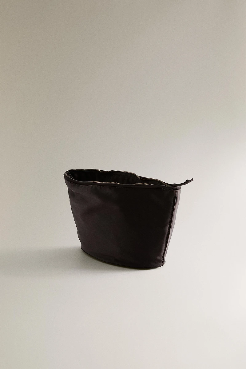 SATEEN WASH BAG