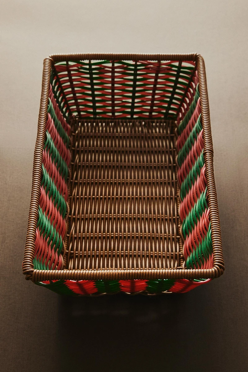 COLOURED BASKET