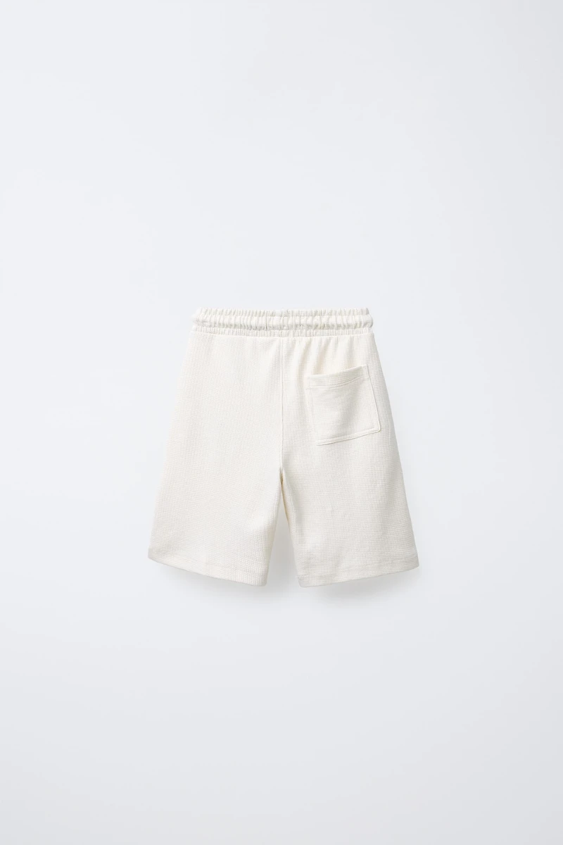 BERMUDA EN MAILLE DROITE TEXTURÉE