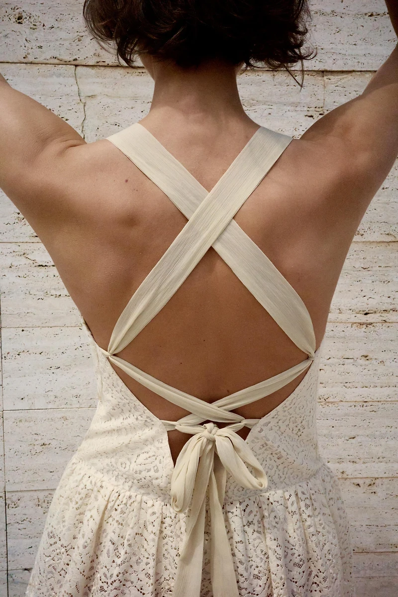 EMBROIDERED LACE COMBINATION TOP