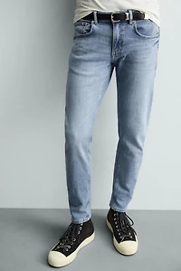 SKINNY FIT JEANS
