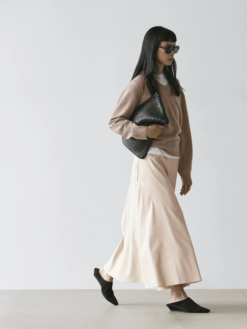 Linen blend flared skirt with pocket