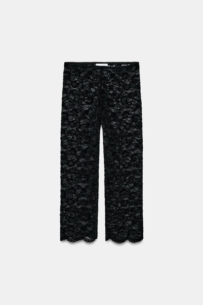 LACE CAPRI LEGGINGS