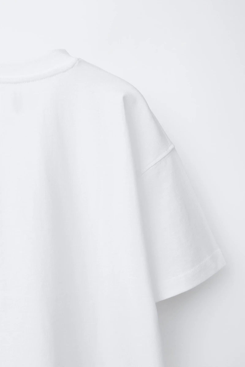 T-SHIRT À INSCRIPTION IMPRIMÉE