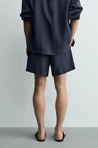 SOFT FLOWY PLEATED SHORTS