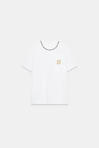 T-SHIRT FERMOIR LISERÉS