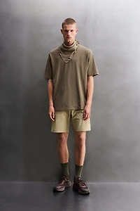 REGULAR FIT GRAPHIC PRINT T-SHIRT