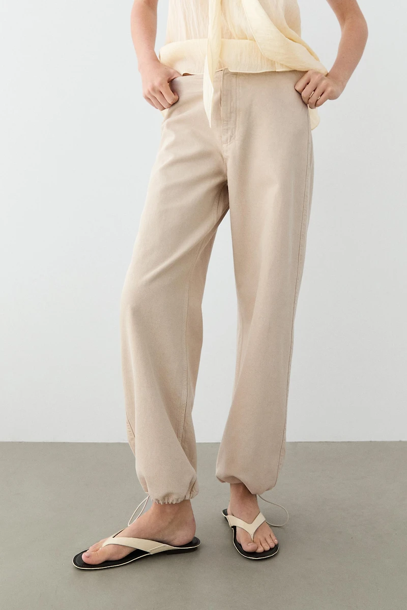 Relaxed fit parachute pants