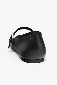 BALLERINES PLATES EN CUIR
