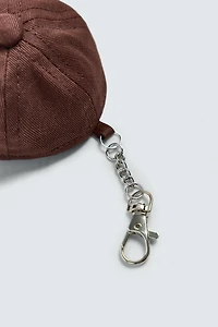 FORD © CAP KEYCHAIN