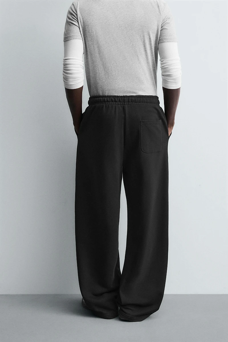 BASIC RELAXED FIT JOGGING PANTS