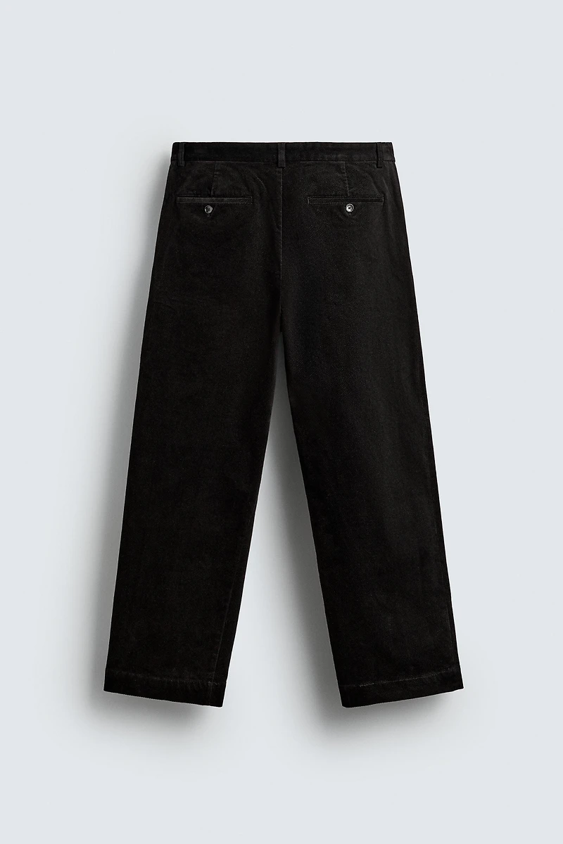 TEXTURED TAPERED FIT PANTS