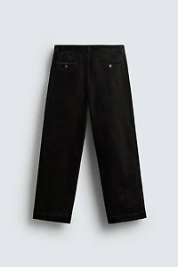 TEXTURED TAPERED FIT PANTS