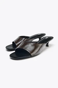 LEATHER KITTEN HEEL SANDALS