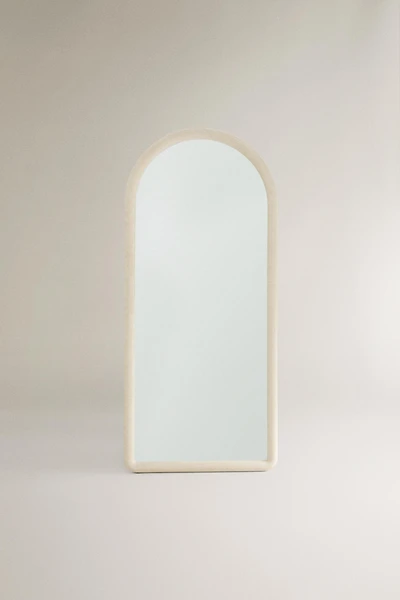 FULL LENGTH MIRROR WITH A WOODEN BOW