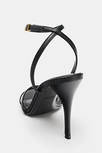 CROSSOVER STRAP HEELED SANDALS
