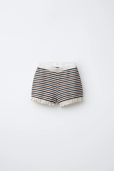 SHORT EN MAILLE À RAYURES