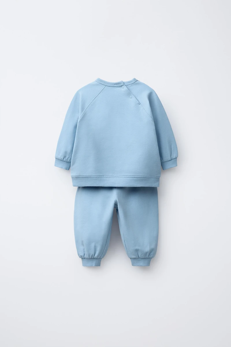 ENSEMBLE SWEAT ET PANTALON JOGGER