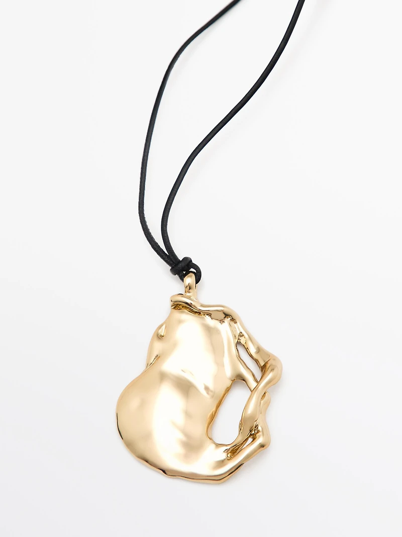 Abstract pendant